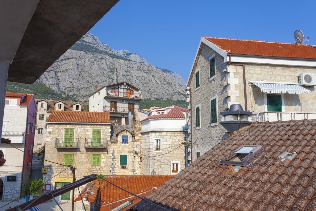 Carolija Apartment Makarska Oda fotoğraf
