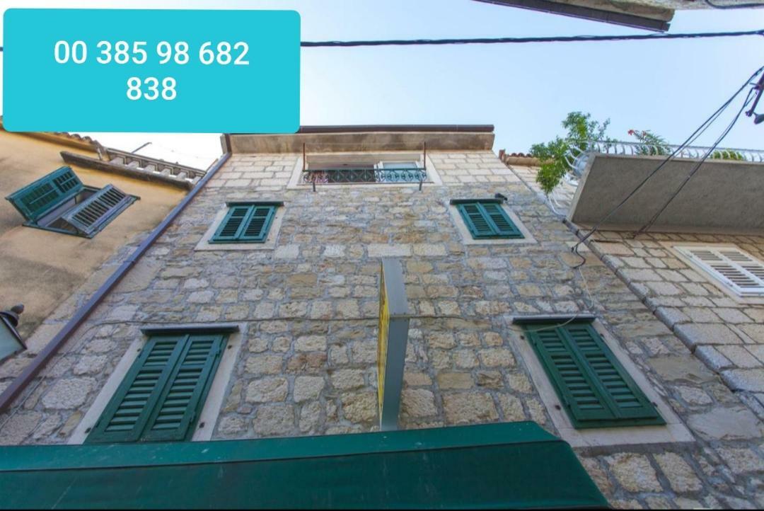 Carolija Apartment Makarska Dış mekan fotoğraf